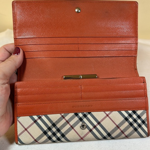 Burberry Leather and Canvas Long Wallet w/ unbranded crossbody chain & insert - Picture 5 of 16